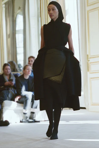 Look 23